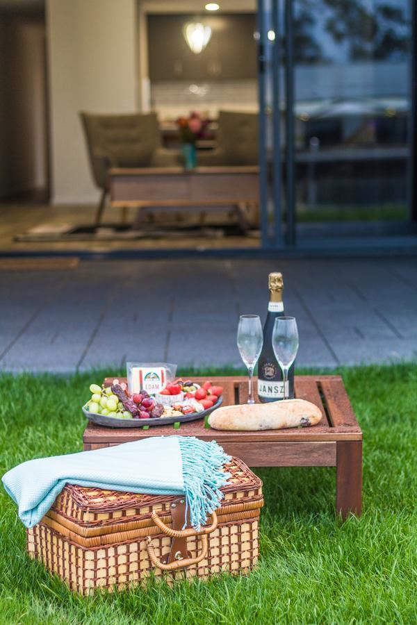 Ulverstone Waterfront Apartments Dış mekan fotoğraf