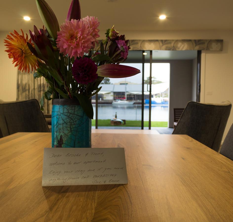 Ulverstone Waterfront Apartments Dış mekan fotoğraf